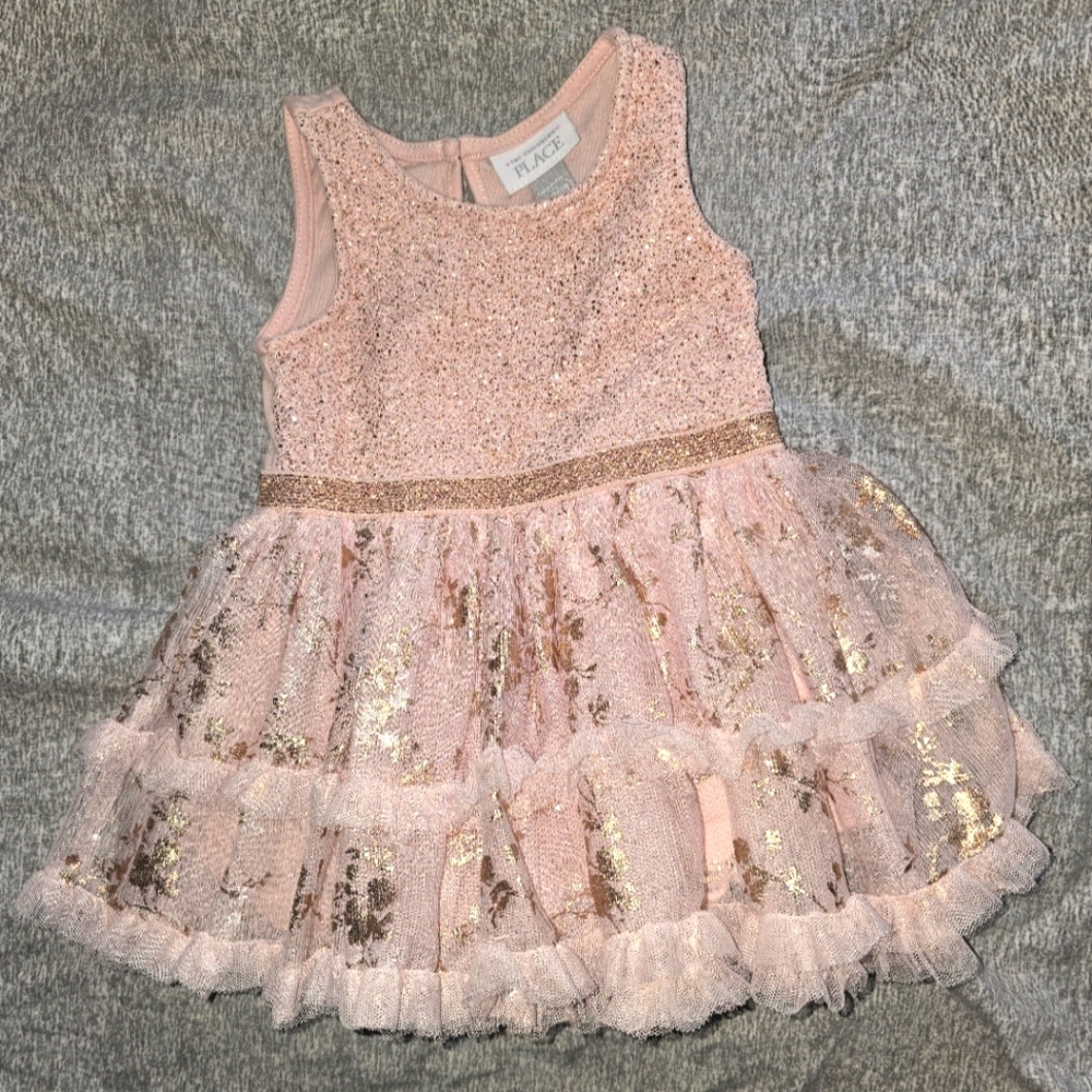 5 For 25$ The children place pink dress